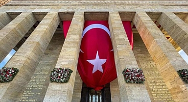 Anıtkabir’in silüetini gölgeleyecek cami tartışması