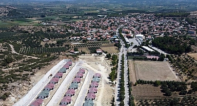 Dar gelirliler için 5 bin 500 konut yapılıyor. Üstelik Mart 2024'te teslim