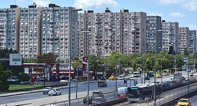 Konut satışlarında kan kaybı sürüyor