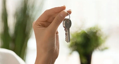 Kadınlar erkeklerden daha çok konut araması yaptı