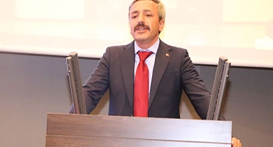 'Meslektaşlarımızın yüzde 90'ı inşaat yapamıyor' dedi, İMDER başkanlığını bıraktı