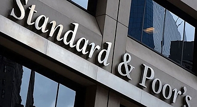 S&P Türkiye'nin kredi notunu yükseltti