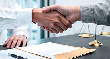 Tevkil Yetkisi Nedir? Riskleri ve Hukuki Karmaşıklıkları Nelerdir?