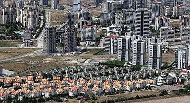 Faiz indirimi beklentisi konut piyasasını canlandırdı: Uzmanlardan kritik uyarılar