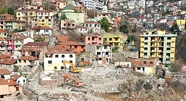 Kentsel dönüşümü hızlandıracak 26 maddelik torba yasa kabul edildi
