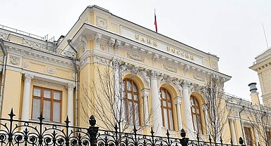 Rusya Merkez Bankası döviz alımlarını 2024 sonuna kadar durdurdu