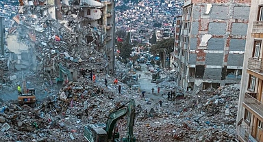 Devlet, depreme 75 milyar dolar para harcadı