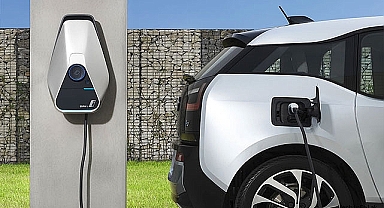 Elektrikli Araç Sahipleri İçin Müjde! Apartman ve Sitelerde Şarj İstasyonu Kurulumu Kolaylaştı