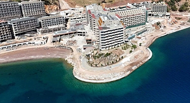 Muğla ve Marmaris Belediyelerine Kaçak Otel Çağrısı: Bakanlıktan Yıkım Talimatı!