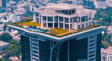 Hintli milyarder 33 katlı gökdelenin tepesine Beyaz Saray'ın benzerini yaptırdı