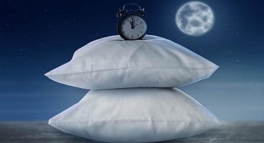 Uzmanlar uyarıyor: Kalitesiz uyku yalnızca yorgunluk değil, sağlık sorunlarına da neden oluyor