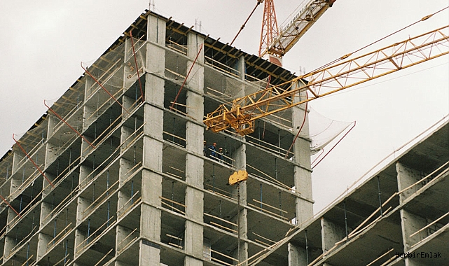 İnşaat sektöründe yeniden yavaşlama: Hazır Beton Endeksi haziranda negatif seyre geçti