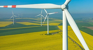 Rüzgar enerjisi yatırımlarında devrim: Ön lisans süresi 48 aydan 15 aya iniyor