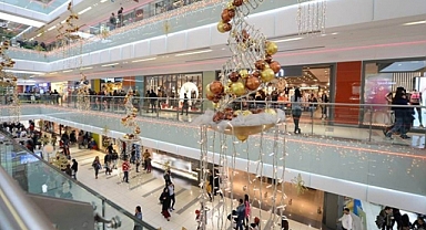 AVM ciro endeksi temmuzda yüzde 32,9 arttı ancak enflasyonun gerisinde kaldı
