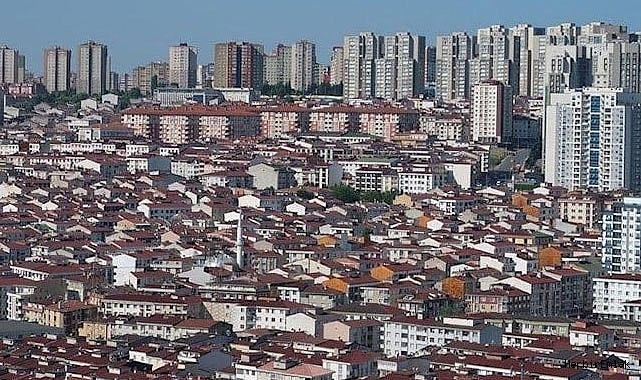 Sahte belgelerle 2.691 yabancıya Türk vatandaşlığı verildi