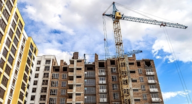 Yapı ruhsatı verilen bina sayısı 2025'in ikinci çeyreğinde yüzde 47,4 arttı