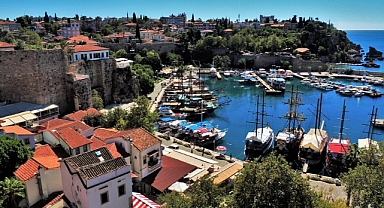 Antalya kalesi otel yapılmak üzere ihaleye açıldı