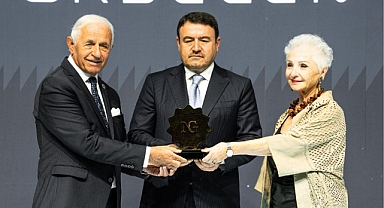 Kütahya Porselen, ‘Yeni Ufuklar Zirvesi’nde iş ortaklarıyla buluştu