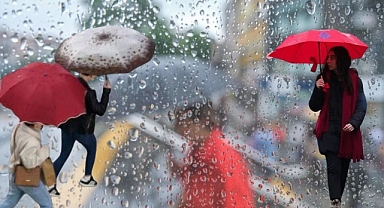 Meteoroloji'den sarı kodlu uyarı: Fırtına ve sağanak yağış geliyor