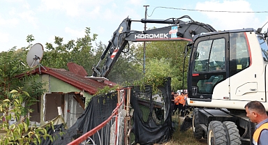 Terkos Havzası’nda kaçak yapılar kaldırıldı