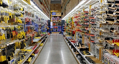 Türkiye yapı market pazarı iştah kabartıyor: Akson Metal zincirleşmeye hazırlanıyor