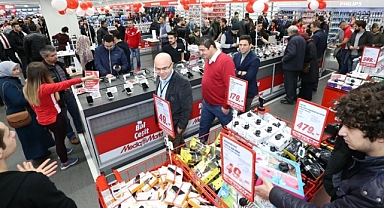 Ünlü mağaza zincirinin çoğunluk hisseleri Çinli şirkete geçti