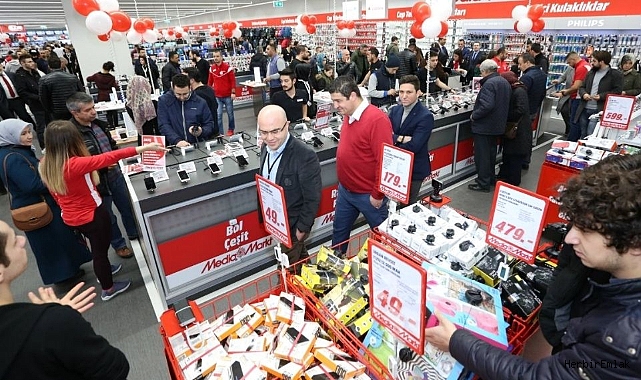 Ünlü mağaza zincirinin çoğunluk hisseleri Çinli şirkete geçti