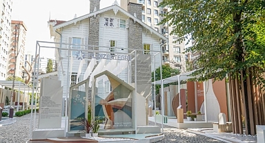 Yıldız Entegre Erenköy köşkünde Glam & Calm Koleksiyonu’nu tanıttı