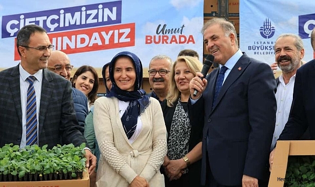 Bir İBB klasiği: Arı yemi ve kışlık sebze fidesi dağıtım töreni düzenlendi