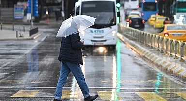 Meteoroloji 36 ili uyardı: Kuvvetli sağanak ve fırtına geliyor