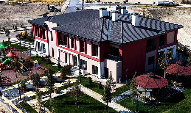 Bakan Kurum, 500 bin konut projesinde yapılacak bir ilki açıkladı