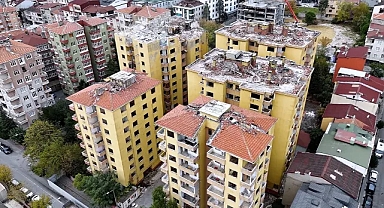 Bakan Kurum: Doğuş Sitesi sakinleri artık korkuyla uyumayacak