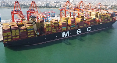 Mersin Uluslararası Limanı, dünyanın en büyük konteyner gemisi MSC Irina’yı ağırladı