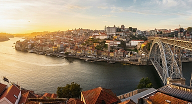 Portekiz Golden Visa’da yeni dönem: Vatandaşlığa başvuru süresi 10 yıla uzatıldı