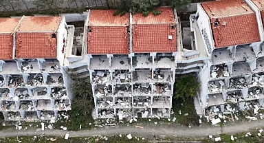 Deniz manzaralı milyon dolarlık Legend Otel harabeye döndü