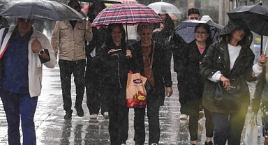 Meteoroloji’den kuvvetli kar ve sağanak uyarısı: Hava yeni haftada daha da soğuyor