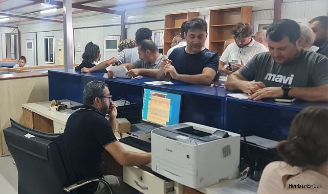 Tapu Kadastro Genel Müdürlüğü yalanlasa da tapuda 65 yaş kaosu sürüyor