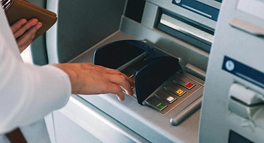 ATM’lerde yeni dönem bugün başladı: Kartını takan bu uyarıyı görüyor