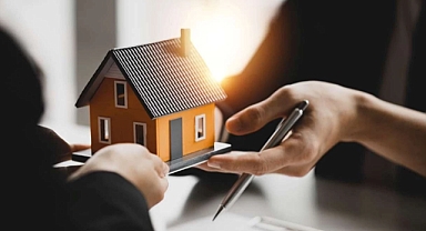 Konut kredisinde harita ikiye bölündü: Batıda kredi, doğuda peşin alım öne çıktı