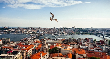 Yatırımcı geri çekildi, konutta oturumcu yeniden sahaya indi