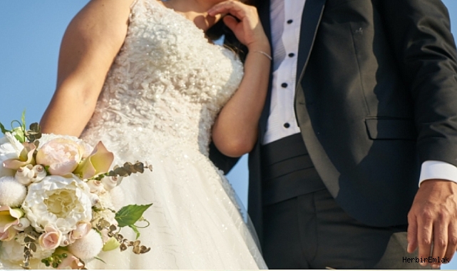 Evlenme hızı geriledi, boşanmalar arttı: TÜİK 2025 verileri açıklandı