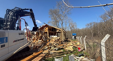 İSKİ Terkos havzasındaki kaçak yapıları yıktı