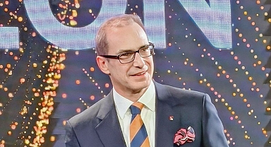 Koç Topluluğu 100. yaşını kutluyor: 25. Vehbi Koç Ödülü Canan Tolon'un oldu