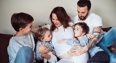 2026-2035 dönemi “Aile ve Nüfus On Yılı” ilan edildi, 15 maddelik yeni yol haritası açıklandı