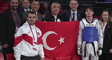 Avrupa’da çifte altın, İBB Sporlu taekwondocular zirveye çıktı
