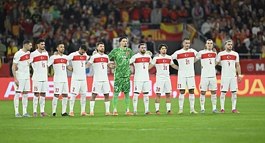 A Milli Takım Dünya Kupası'na veda etti! Paraguay mağlubiyeti umutları bitirdi