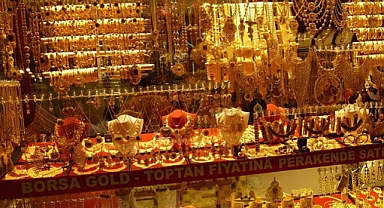 Altın fiyatlarında sert düşüş! Gram altın 7 ayın en düşük seviyesini gördü