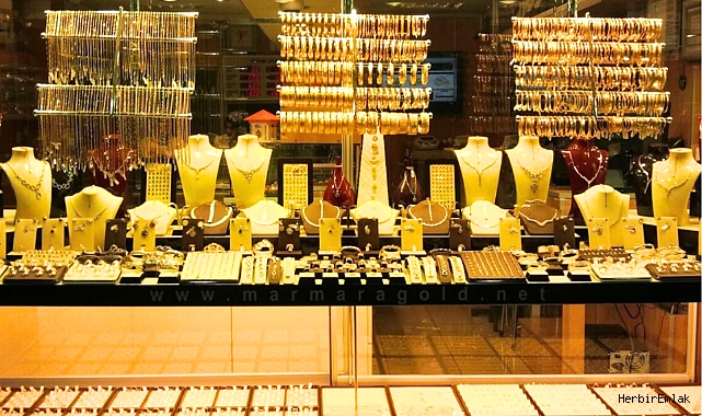 Altındaki bekleyiş konut piyasasını yavaşlattı! Yatırımcı 7.500 TL seviyesine odaklandı