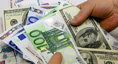 Euro/dolar denkleminde yeni dönem: Pariteyi artık sadece faizler değil jeopolitik riskler de belirliyor