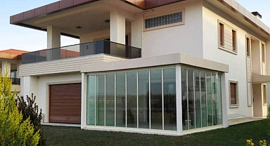 Yargıtay'dan cam balkon ve emsal teras kararı